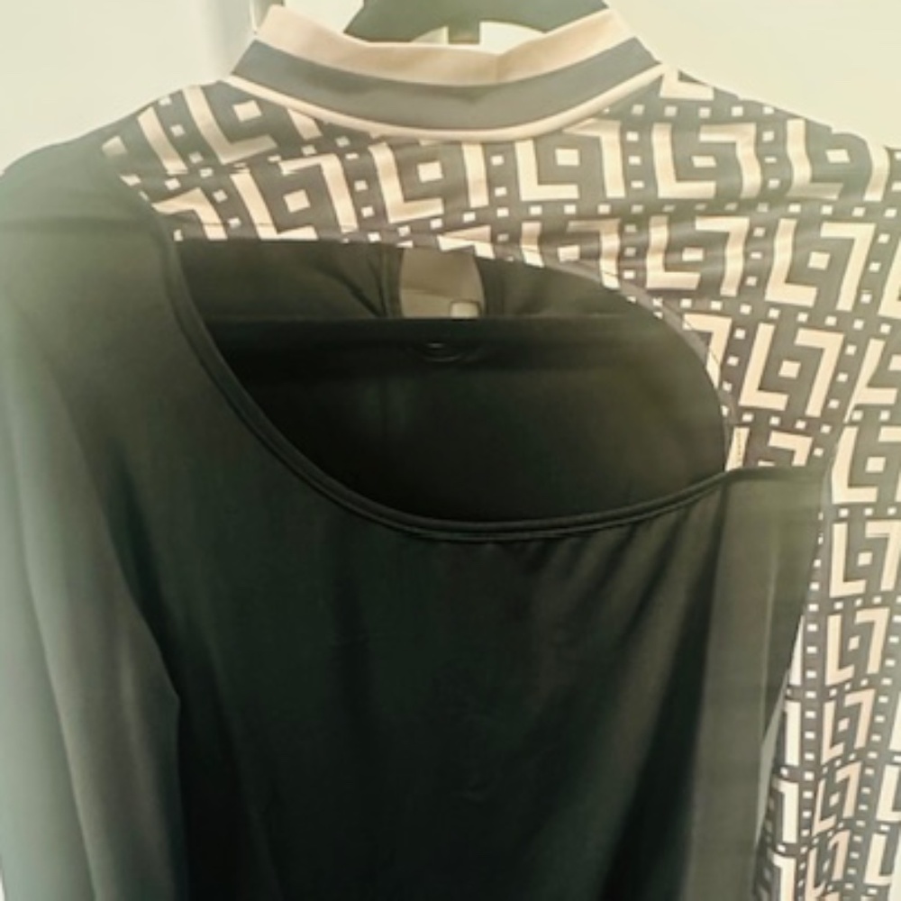 ChicMe Womens Black & White Block Pattern Cut Out Sweetheart Top (XL) Runs Big!